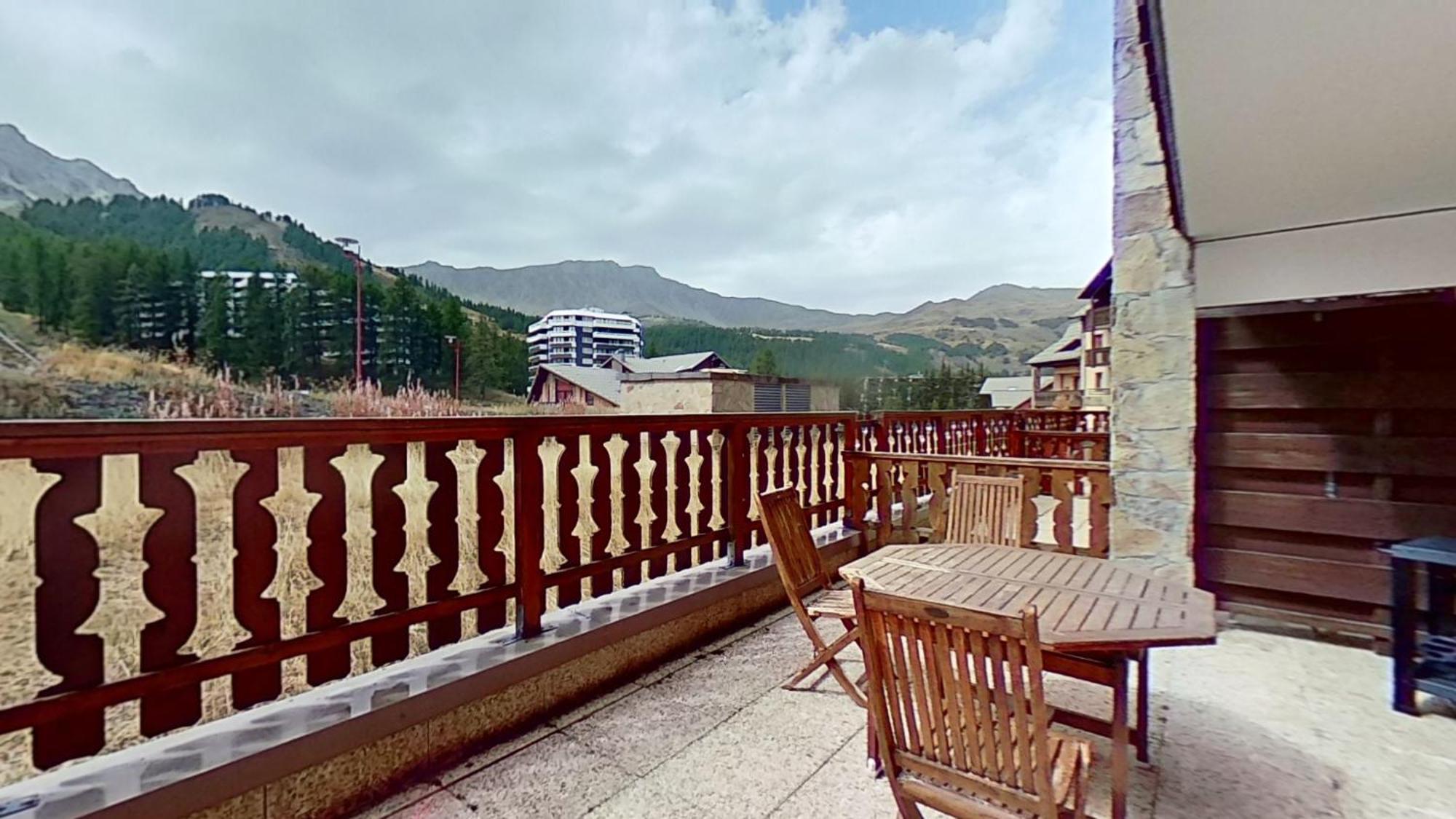 Casa-Amelie Terrace With View And Parking Apartment วาร์ส ภายนอก รูปภาพ